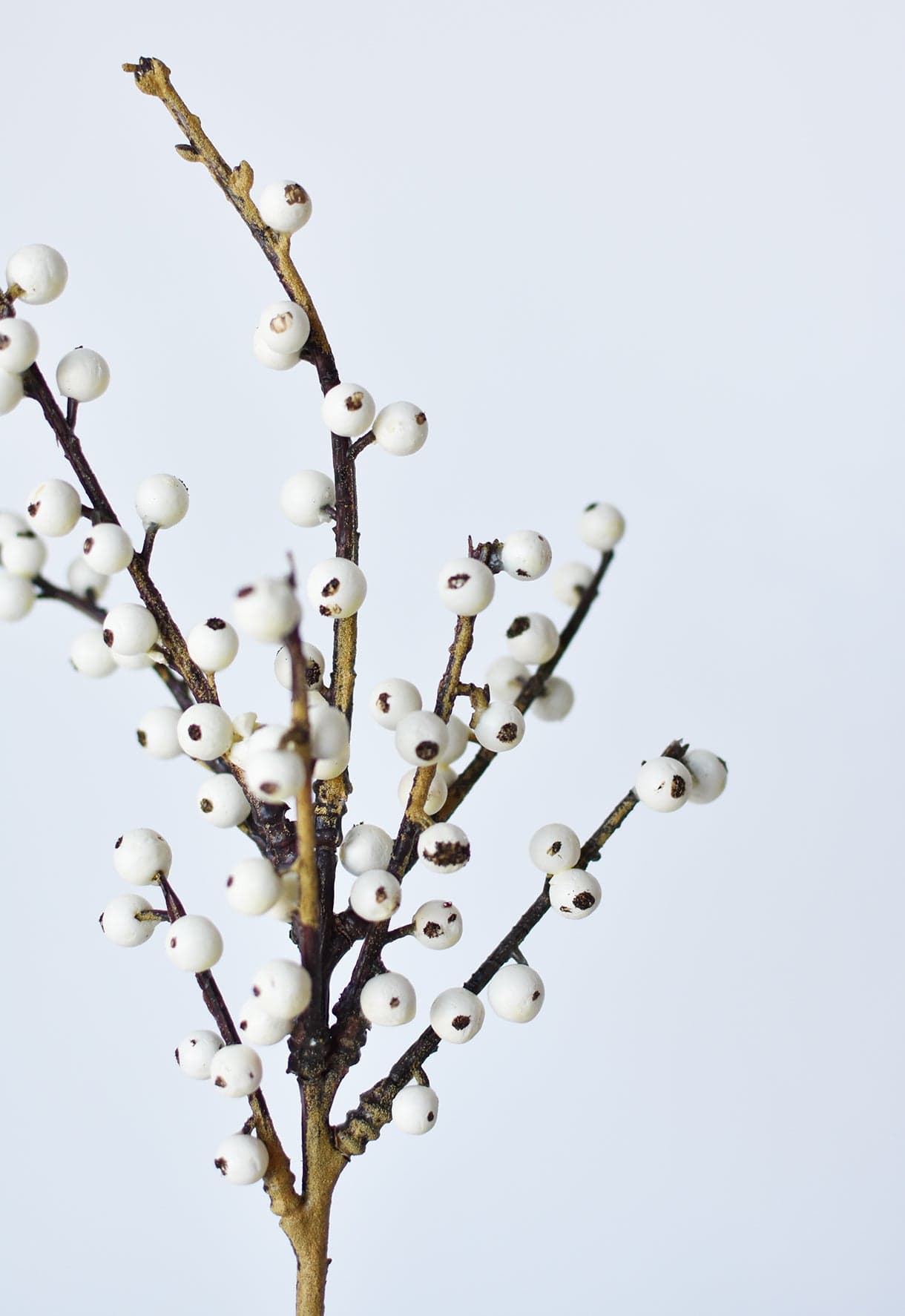 1PC 57CM Long Artificial Fake Plant White Berry Picks Stems Home