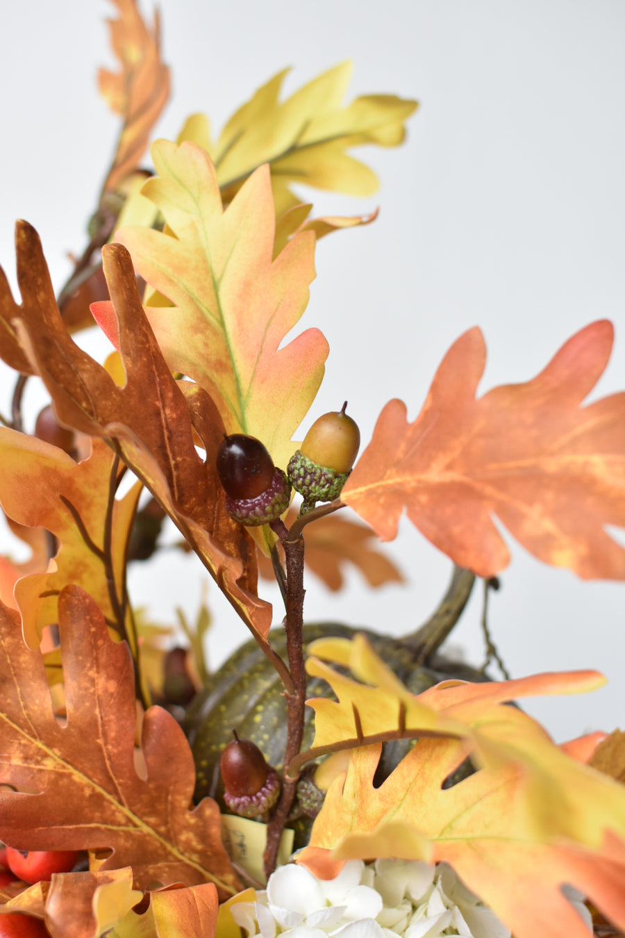 20" White Hydrangea + Oak Leaf + Birch Leaf Fall Drop-In 8F