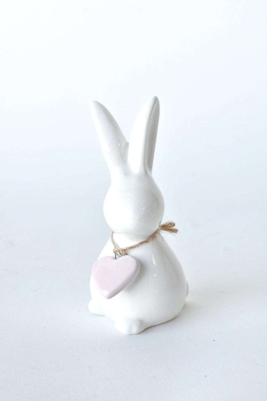 4" Ceramic Bunny w/Heart - White