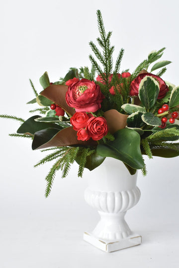Red Ranunculus/Holly/Norfolk/Magnolia Pine Drop In X02