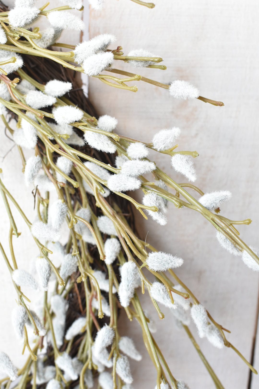 23" Faux Pussy Willow Wreath