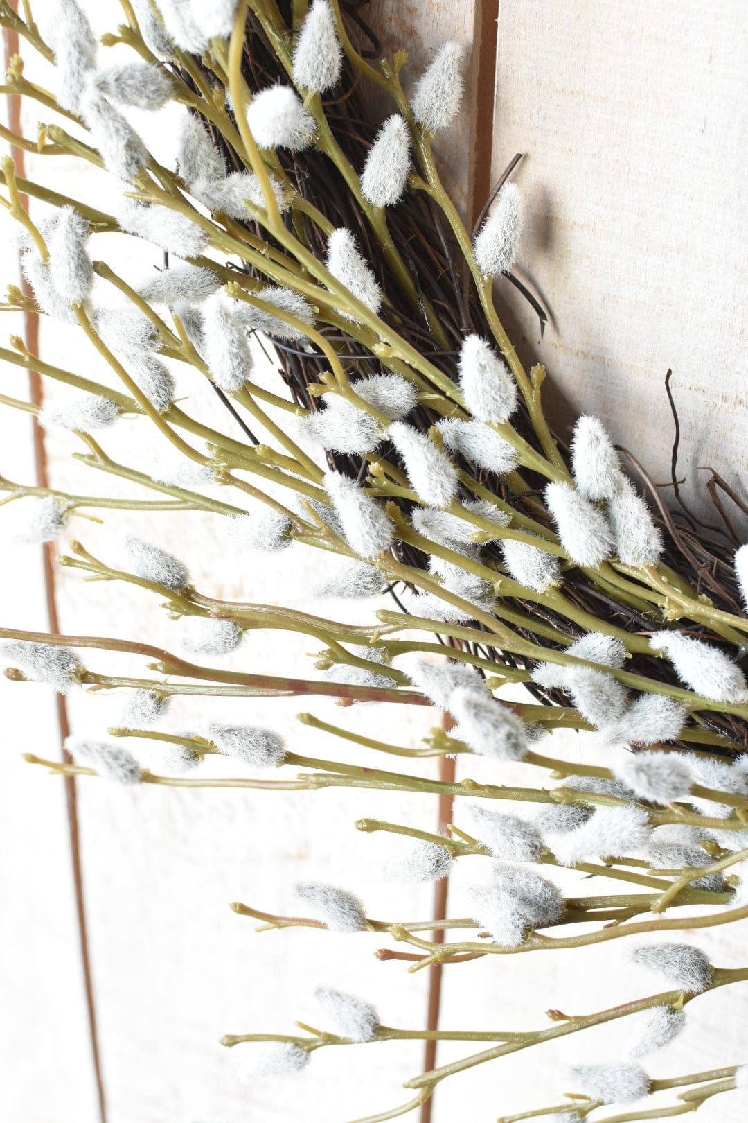 23" Faux Pussy Willow Wreath