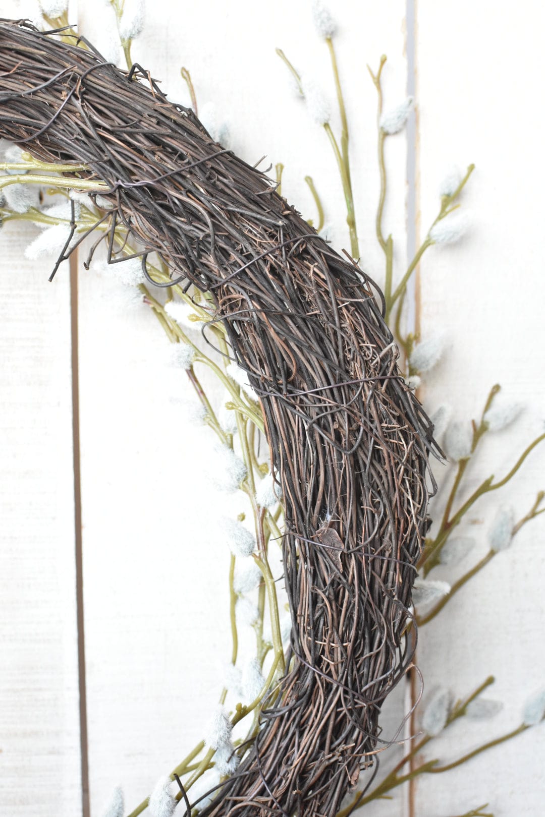 23" Faux Pussy Willow Wreath