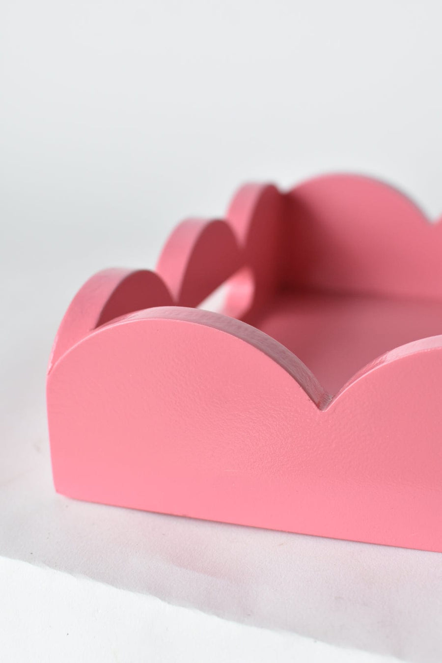 Pink Scalloped Tray LG