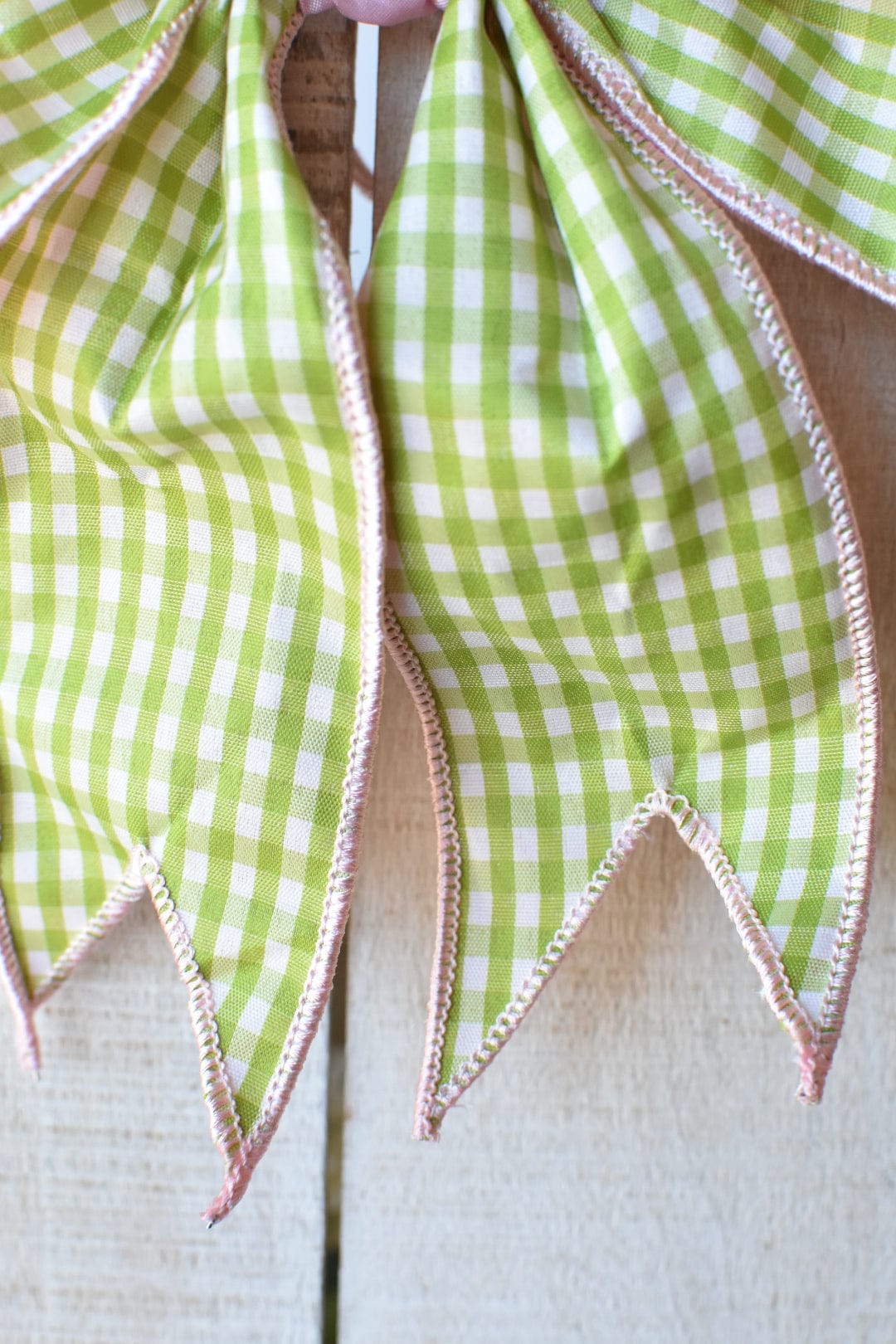 Premade Green Gingham and Pink Bow
