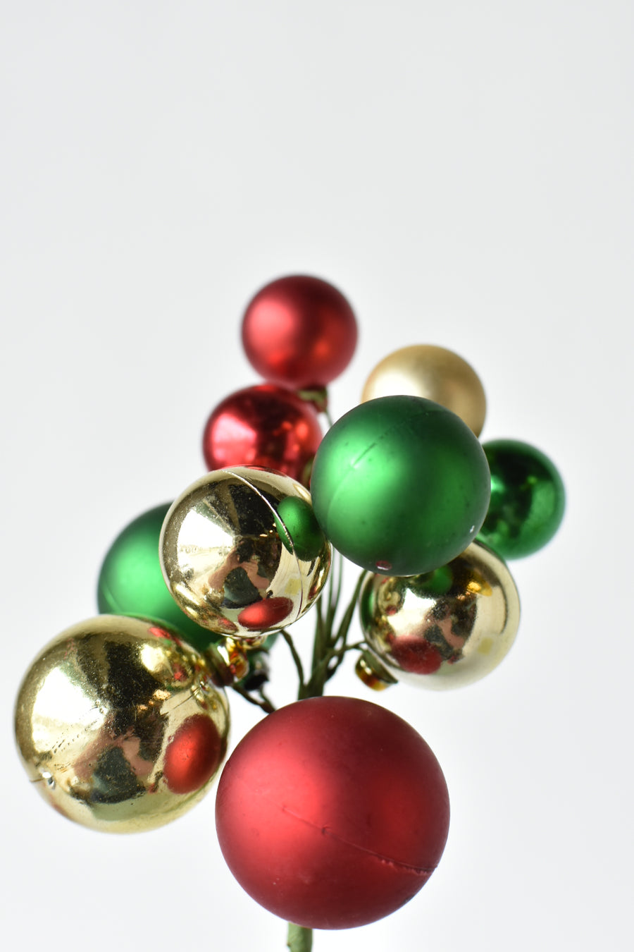 11" Red, Green, + Gold Ornament Cluster Pick