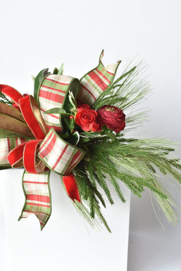 Holiday Swag w/Dwayne : Thursday 10/16 6pm
