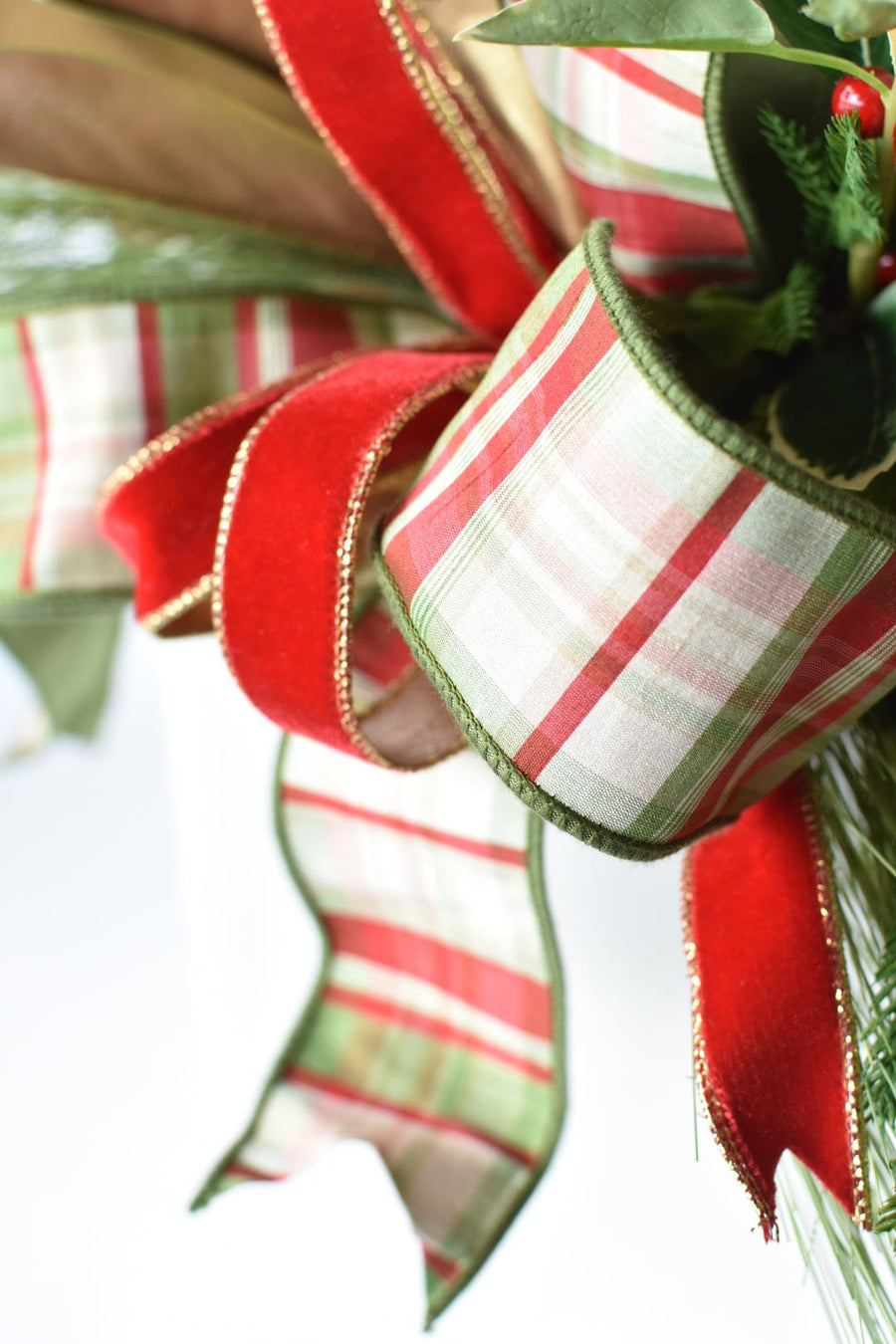 Holiday Swag w/Dwayne : Thursday 10/16 6pm