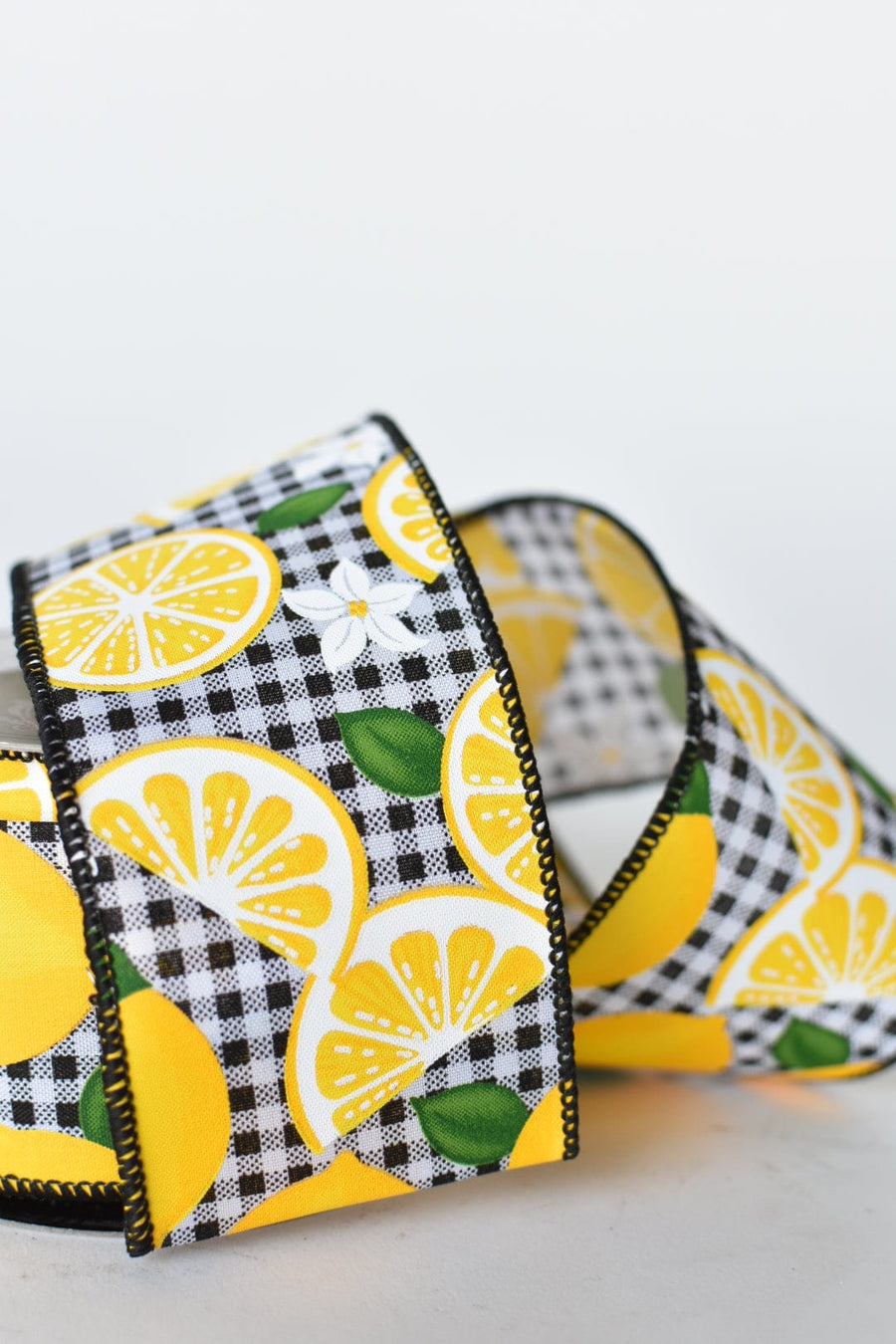 2.5" x 10yd Black and White Check with Lemons Wired Ribbon