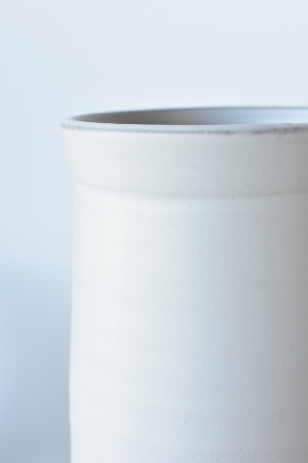 10"H  x 6"W Antiqued Finish Matte White Terracotta Crock