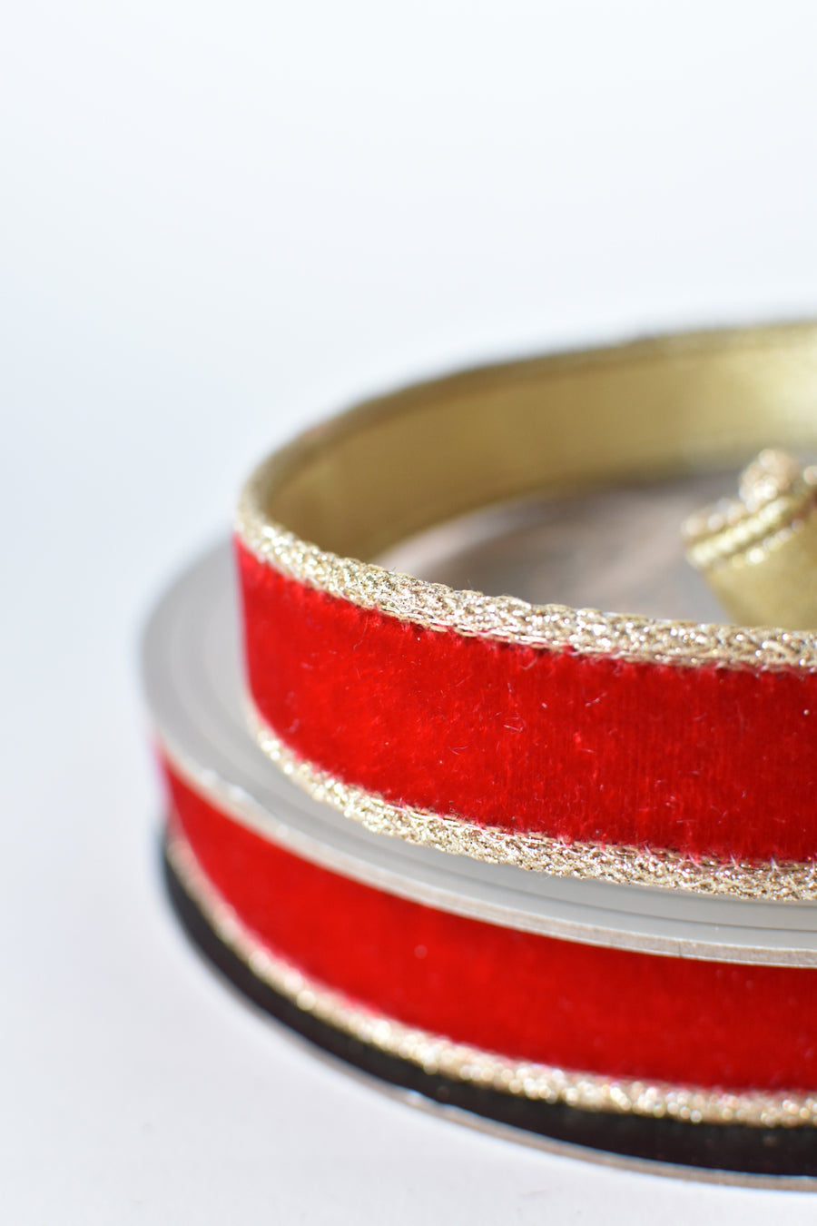 1" x 10yd Red Velvet Ribbon with Gold Lame Backing