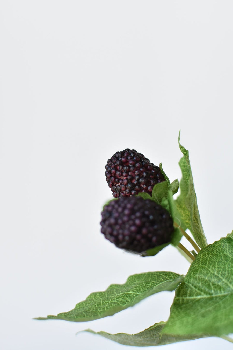 11" Faux Blackberry Stem