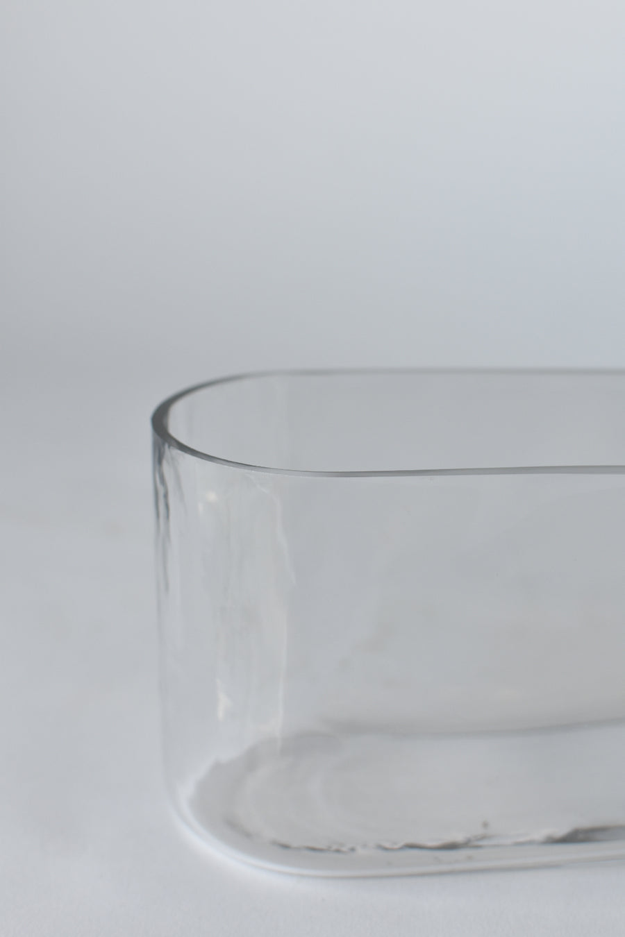 Low Glass Container