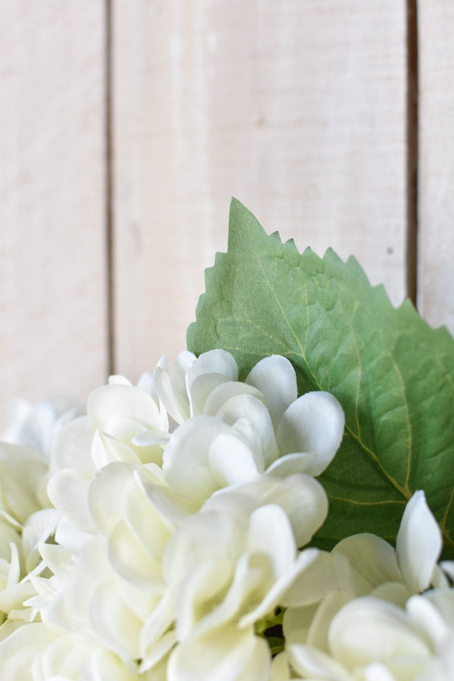 White Hydrangea Wreath (No Bow)