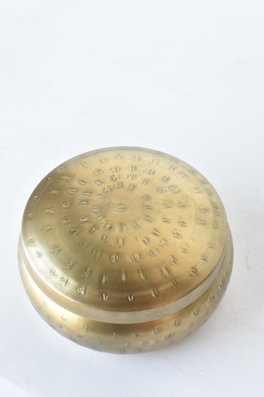 5" Round Metal Trinket Box