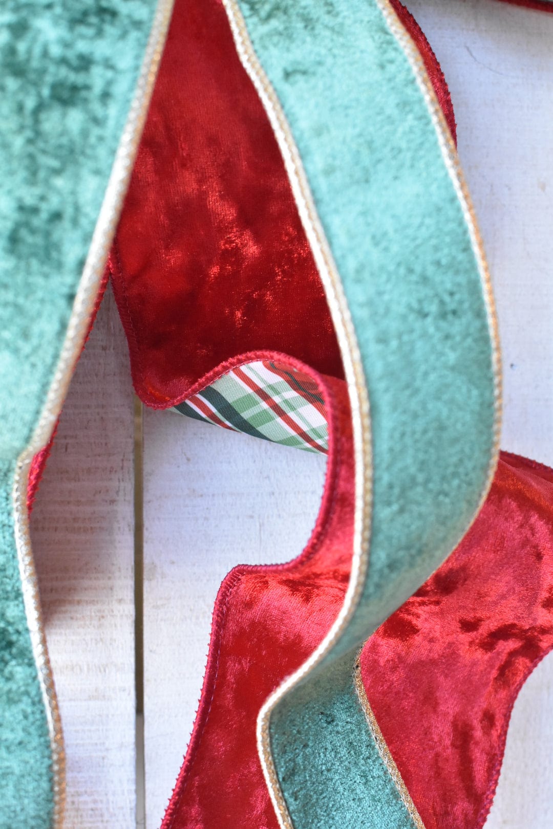 Red and Green Velvet with Plaid Back Bow