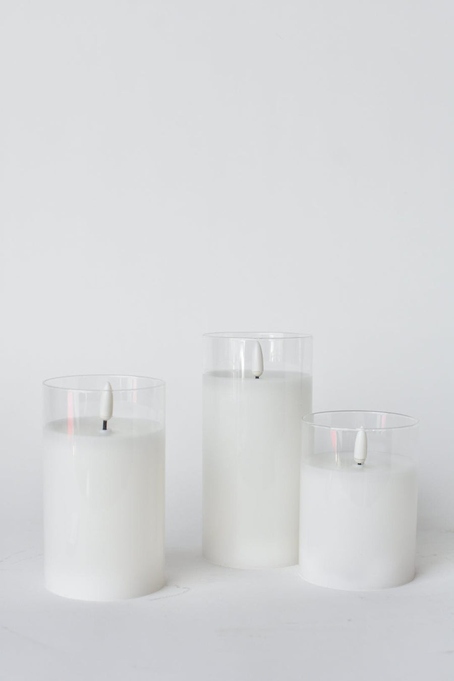 Set of 3 LED Flickering Candles in Glass Vase