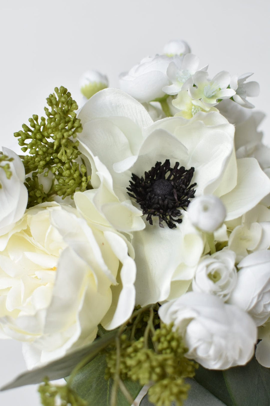 Classic White Drop-In Bouquet Arrangement
